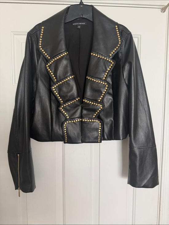 Boston Proper Jackets & Blazers - Boston Proper New Black Faux Leather Cropped Studded Jacket, size L, Chest-40”